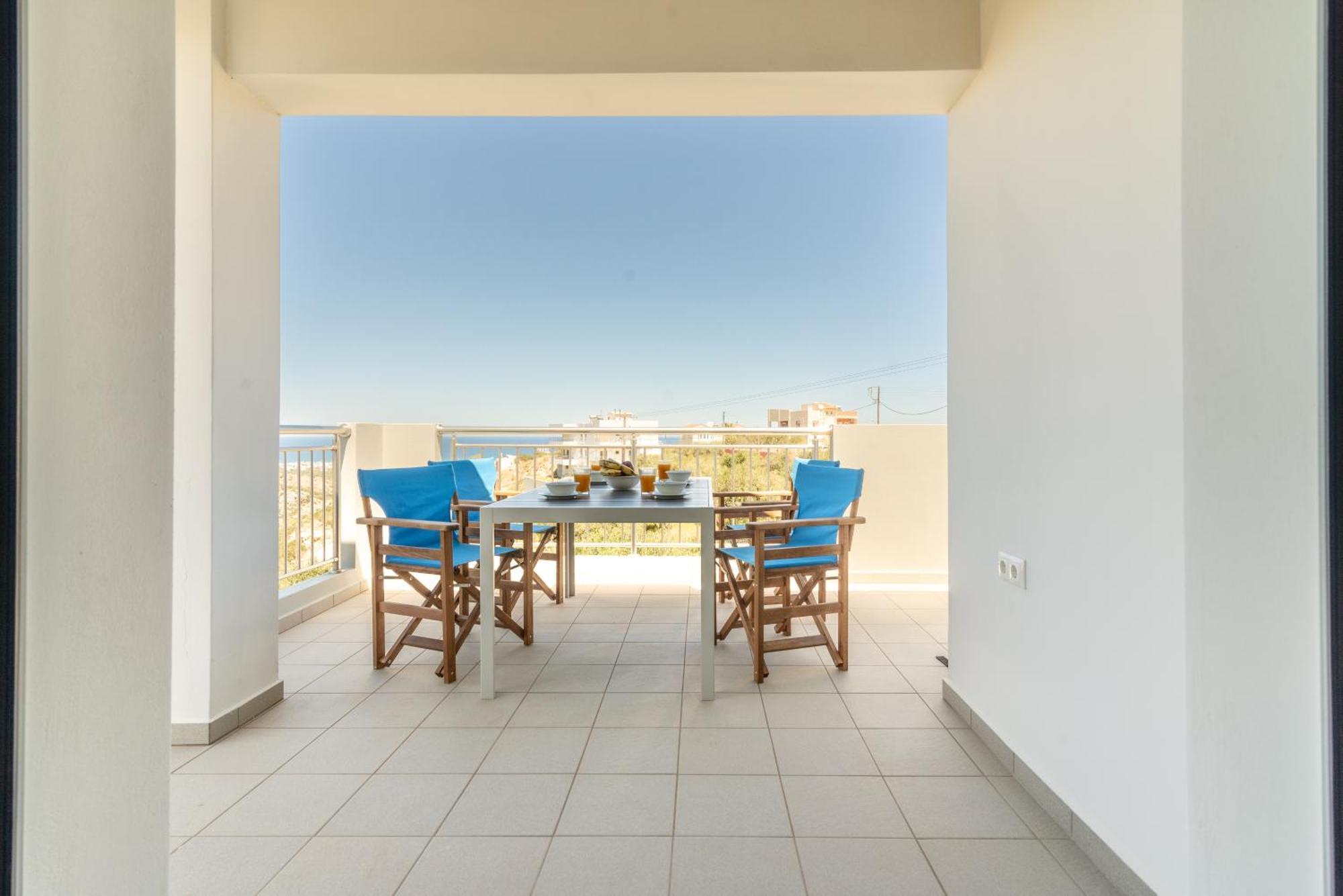 Magriplis Hill Apts Gouves Habitación foto